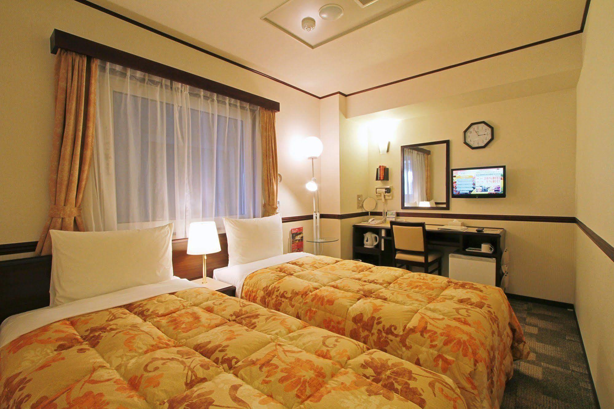 Toyoko Inn Sendai Higashi-Guchi No.1 Екстериор снимка